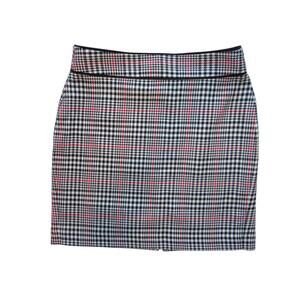 Banana Republic Petite Houndstooth Skirt - Stylish & Chic